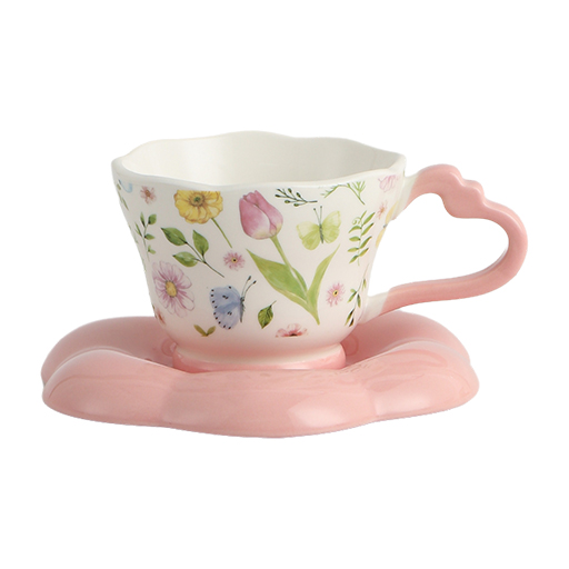 Elegant ceramic coffee cups and saucers set for cafes and hotels - Form Feast